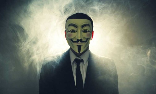 Anonymous più nocivo che utile nella lotta al terrorismo