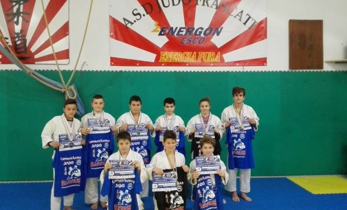 Asd Judo Energon Esco Frascati, show a Foligno: due titoli italiani, sei secondi e quattro terzi posti