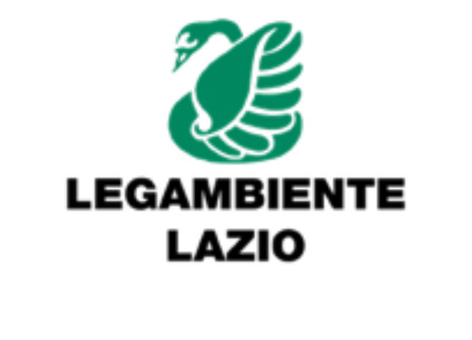 Rifiuti, bandi della Regione Lazio su compostiere e isole ecologiche