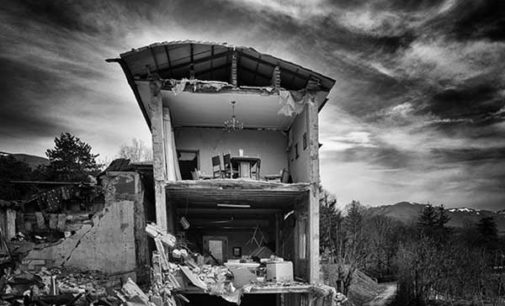 “Resistere”: grazie al crowdfunding, un viaggio fotografico nel cuore terremotato del Centro Italia