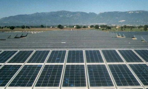 Diciamo no al consumo di suolo per installarvi impianti di pannelli fotovoltaici a terra