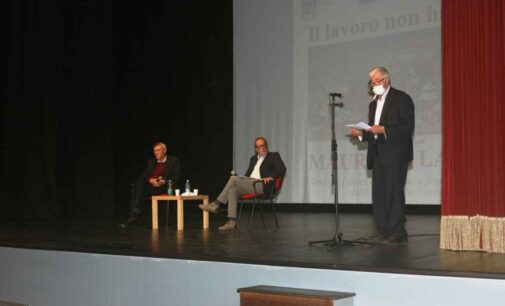 Maurizio Landini e la ricetta per ridare dignità al lavoro al Teatro Artemisio-Volonté di Velletri