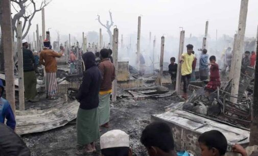 Bangladesh: Save the Children, divampa il fuoco nel campo dei Rohingya a Cox’s Bazar, devastando centinaia di case