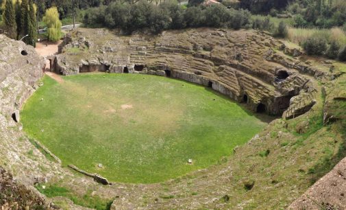 Terra Piatta, Fedra ed Ifigenia: prosegue nell’anfiteatro romano di Sutri Teatri di Pietra