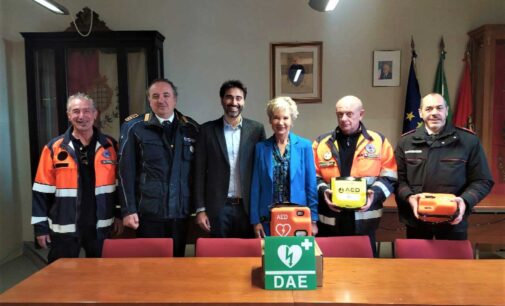 Grottaferrata – Consegnati tre defibrillatori a Polizia Locale, Protezione Civile e Carabinieri