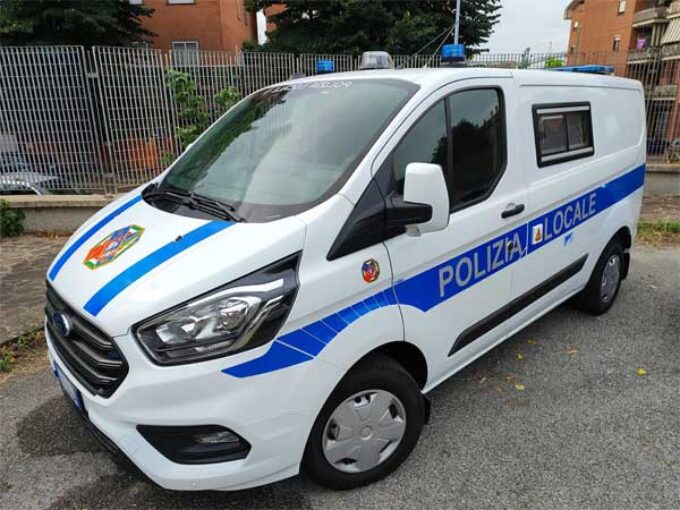 Nuovo mezzo mobile in dotazione alla Polizia Locale di Albano Laziale
