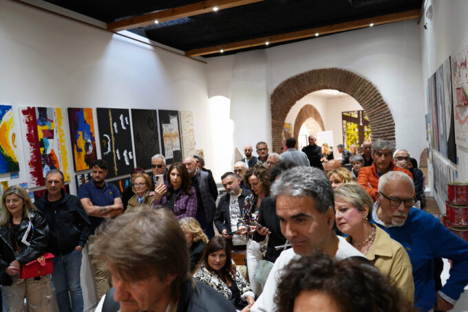 Ariccia – Inaugurazione Mostra personale “Tra tele, padelle e pagine” di Nino Palmieri