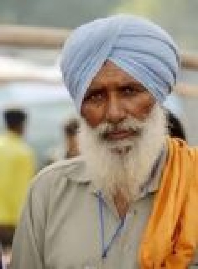 Sikh, fotografia delle quotidiane difficoltà di una comunità migrante invisibile