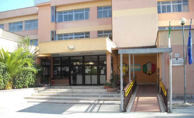 Carenze idriche negli istituti scolastici di Campoleone