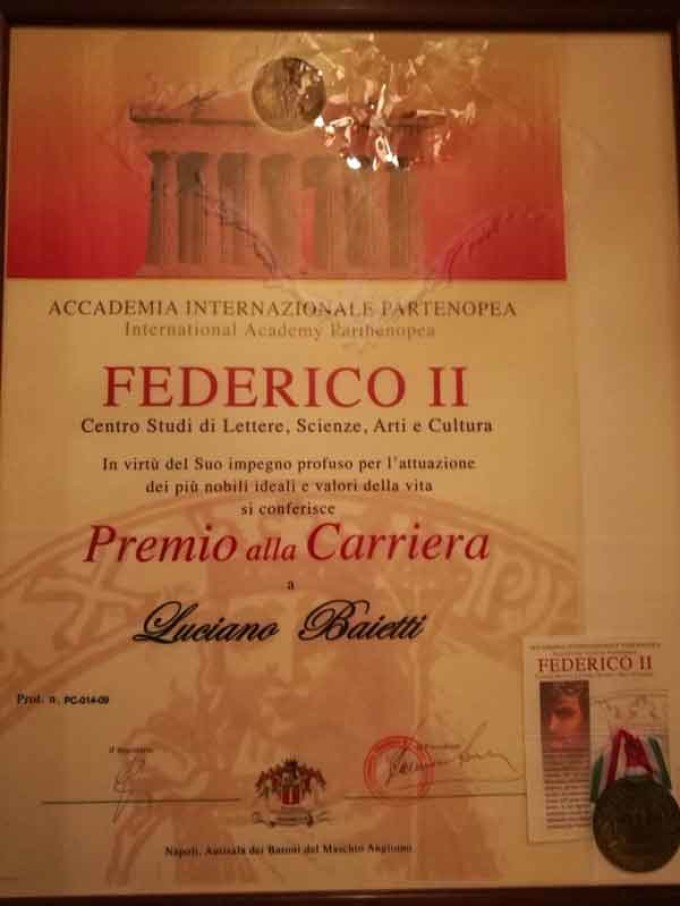 Premio alla carriera al dott. Luciano Baietti