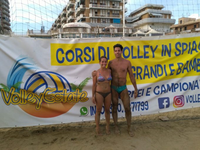 Volley Estate: trionfo di Simone Rosati ed Emanuela Cerullo nel 2×2 misto giallo