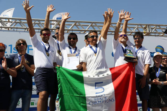 La nazionale italiana di deltaplano vince il suo nono titolo mondiale