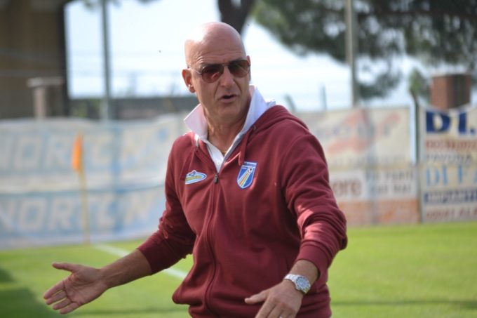 Albalonga calcio (serie D), Mariotti dopo lo 0-0 con l’Ostiamare: «Difficile giocare su quel campo»