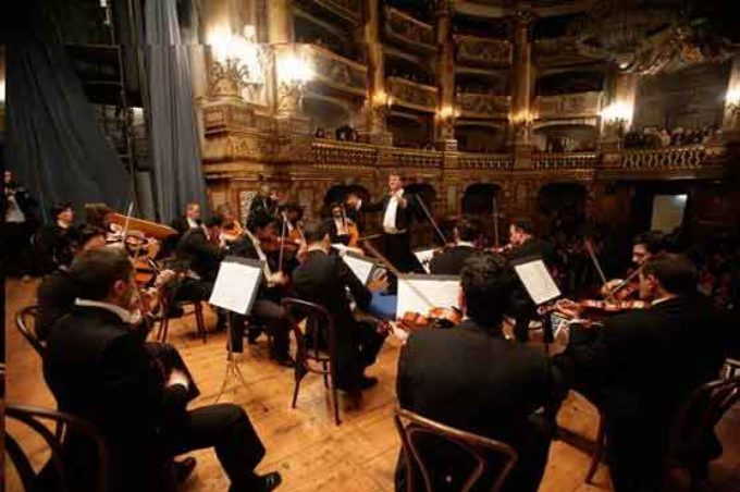 “Concerti dell’orchestra da camera di Caserta”  Le atmosfere musicali delle capitali europee del’700