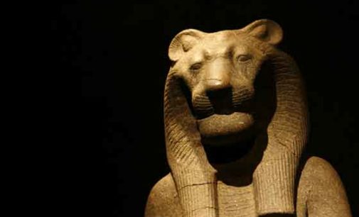 Al Museo Egizio alla ricerca dei segreti e delle storie di maghi ultracentenari
