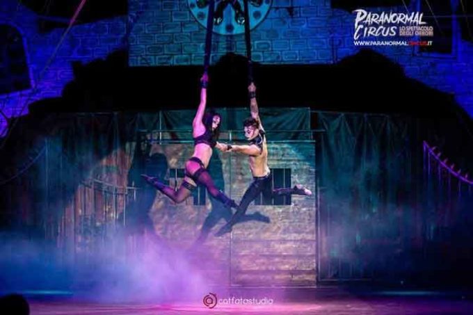Fiammante ed adrenalinico, il Paranormal Circus a Rossano Calabro