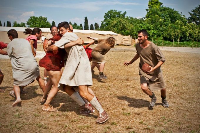 Lirfl (rugby a 13), protocollo d’intesa col Gruppo storico romano: il 21 aprile si giocherà ad harpastum