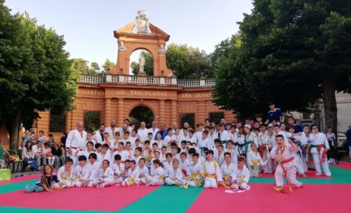 Asd Judo Frascati, grande festa per il saggio di judo. Moraci campione italiano di brazilian jiu jitsu