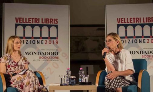 Concita De Gregorio a Velletri Libris tra politica e narrativa ha presentato “Nella notte”