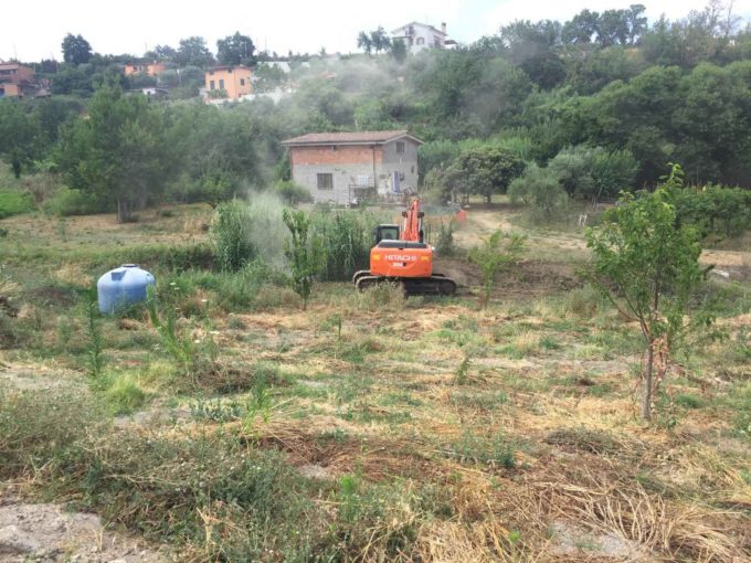 VALLE MARCIANA E CASTEL DE PAOLIS: LAVORI IN CORSO SUI FOSSI