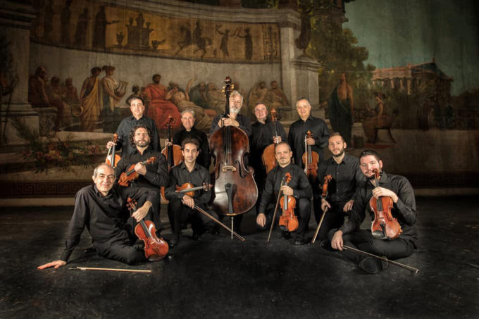 GliArchiEnsemble e Massimo Quarta in concerto al Teatro Greco di Segesta