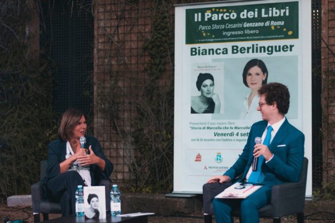 Essere se stessi per una “vita bellissima”: la storia di Marcella Di Folco nel libro di Bianca Berlinguer