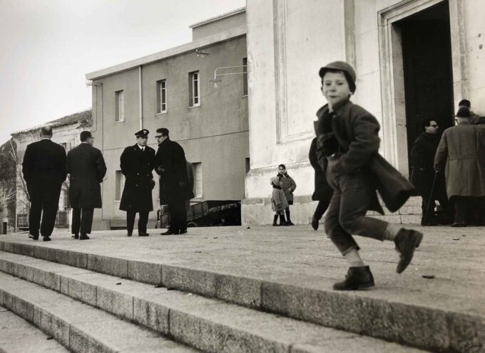 Nuoro – Carmi. Voci allegre nel buio Fotografie in Sardegna 1962-1976