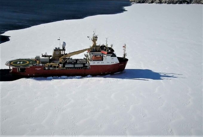 Antartide: la rompighiaccio Laura Bassi alla volta della stazione italiana Mario Zucchelli