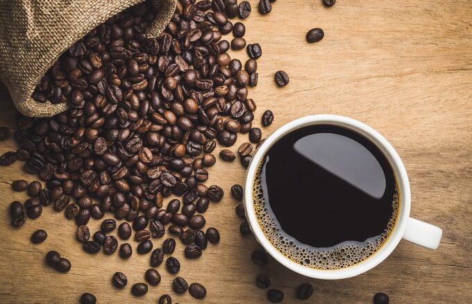 Caffè, l’eterno dilemma: tradizione o modernità?