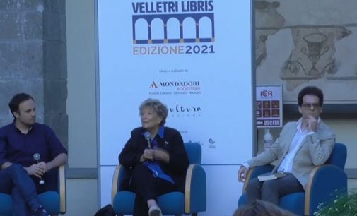 “Velletri Libris”, inaugurazione e subito pienone per Dacia Maraini e Sabina Guzzanti al Chiostro