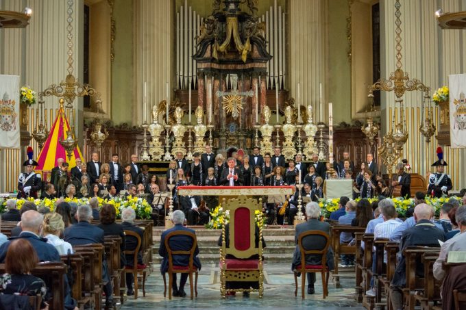 Un grande successo il concerto di Amadeus in onore del cardinale Pietro Parolin