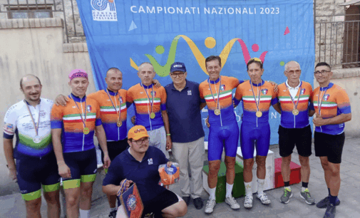 Sul percorso di 10 km a Sessa Cilento traguardo tricolore per i ciclisti arancioblu