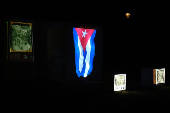 Debutta CUBANO-STORIA DEL BLOQUEO